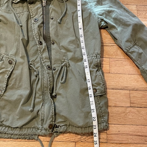 Distressed Olive Green AE Utility Jacket Women’s M - Picture 3 of 8